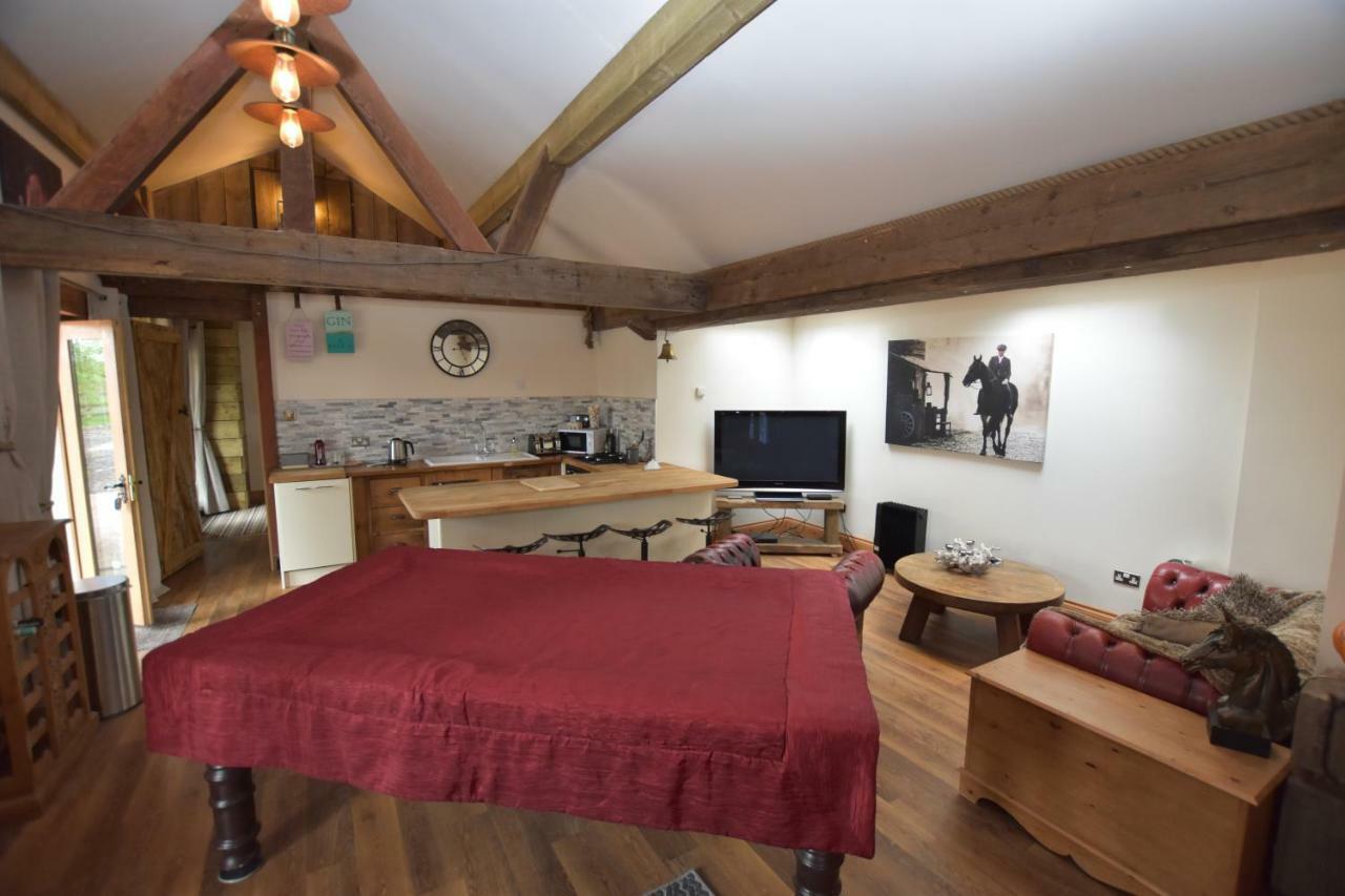 Oak Tree Stables Cottage Birmingham Extérieur photo
